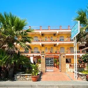 Solemar Hotel SantʼAlessio Siculo